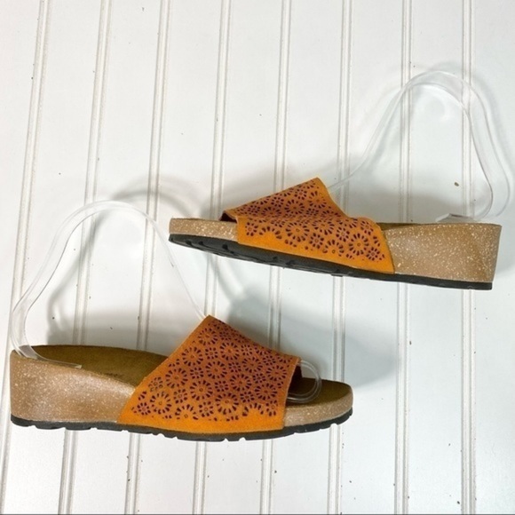A.‎ Giannetti Perforated Slip onSandals Size 6.5 Orange Suede - Picture 6 of 10